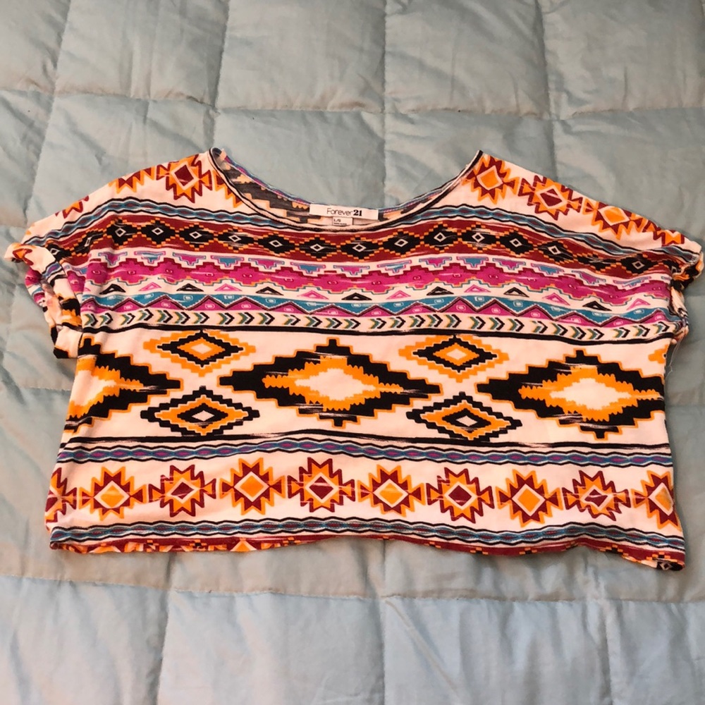 Tribal Print Cropped Tee